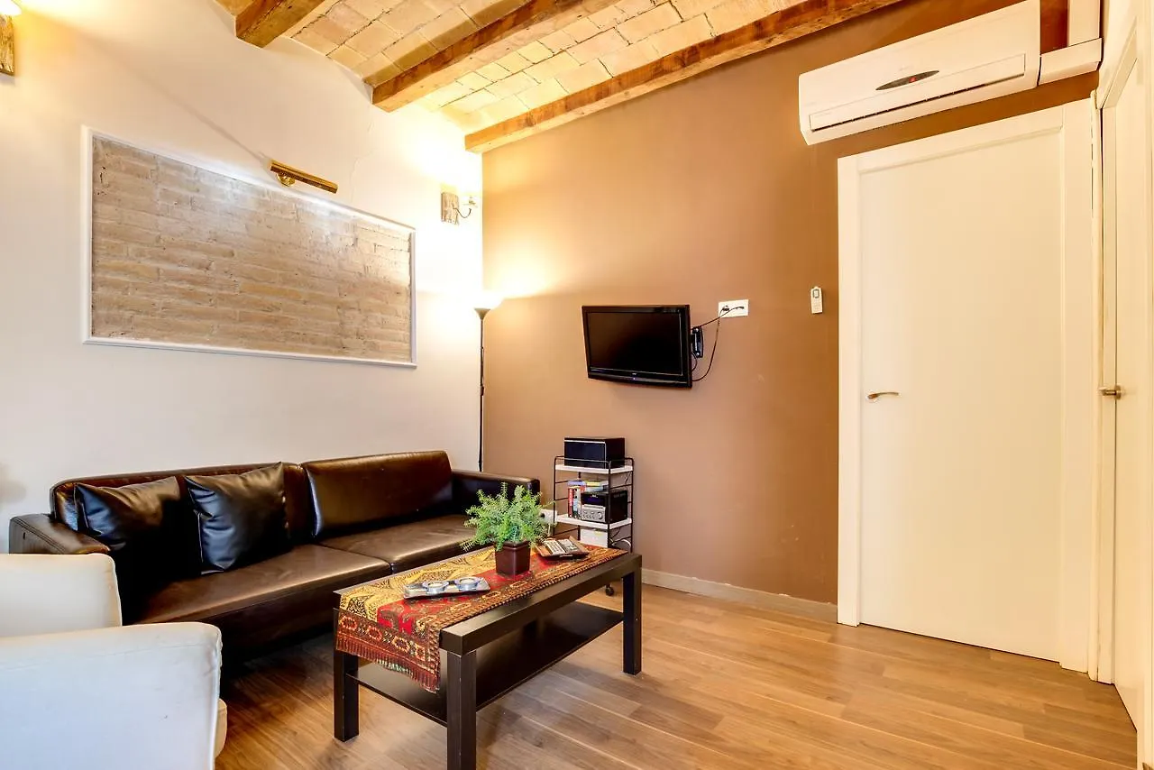 Modern 2 Bedroom Flat In Trendy Poble Sec Barcelona Apartment